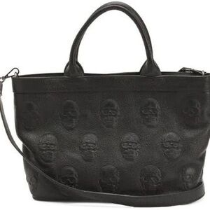 IO PELLE Italy Pebbled Leather Skull Embossed Tote Shoulder Bag Color Black